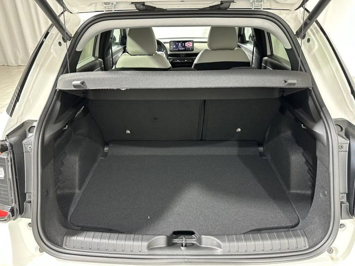 Fiat 600 nuova a Sondrio (15)