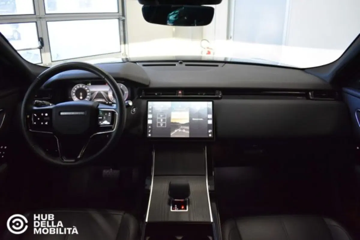 Land Rover Range Rover Velar usata a Perugia (10)