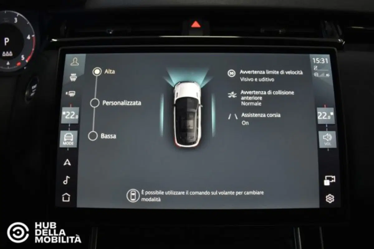 Land Rover Range Rover Velar usata a Perugia (16)
