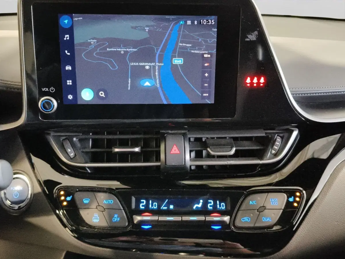 Toyota Toyota C-HR usata a Genova (15)