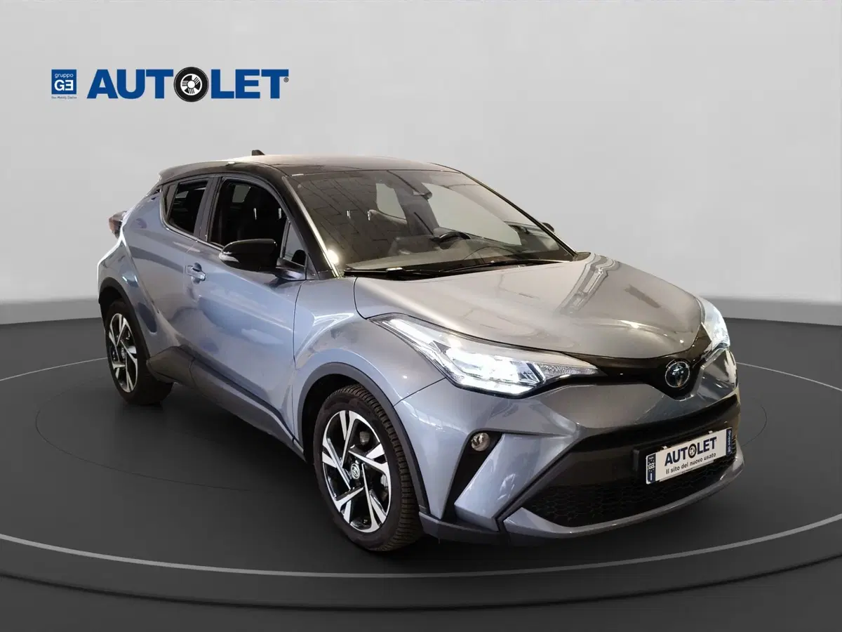 Toyota Toyota C-HR usata a Genova (3)