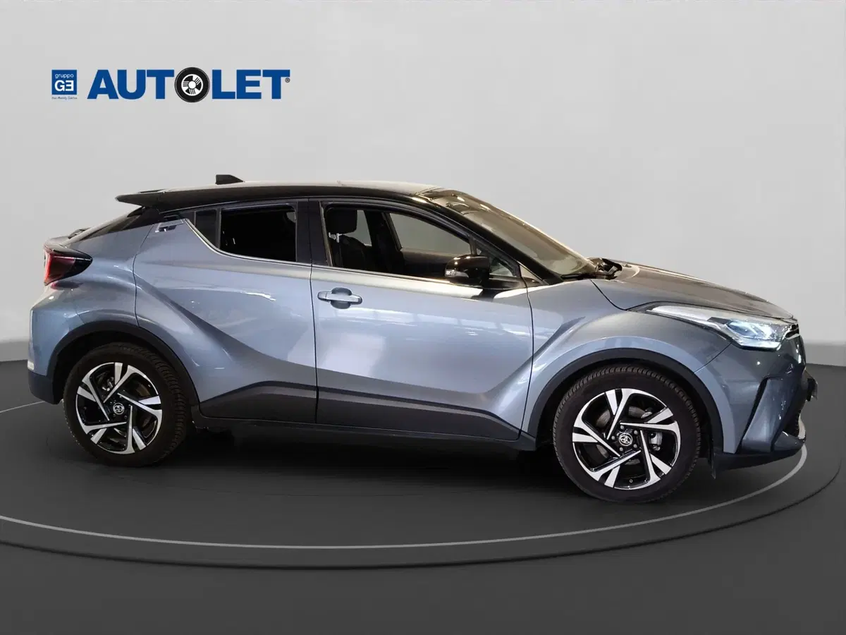 Toyota Toyota C-HR usata a Genova (4)