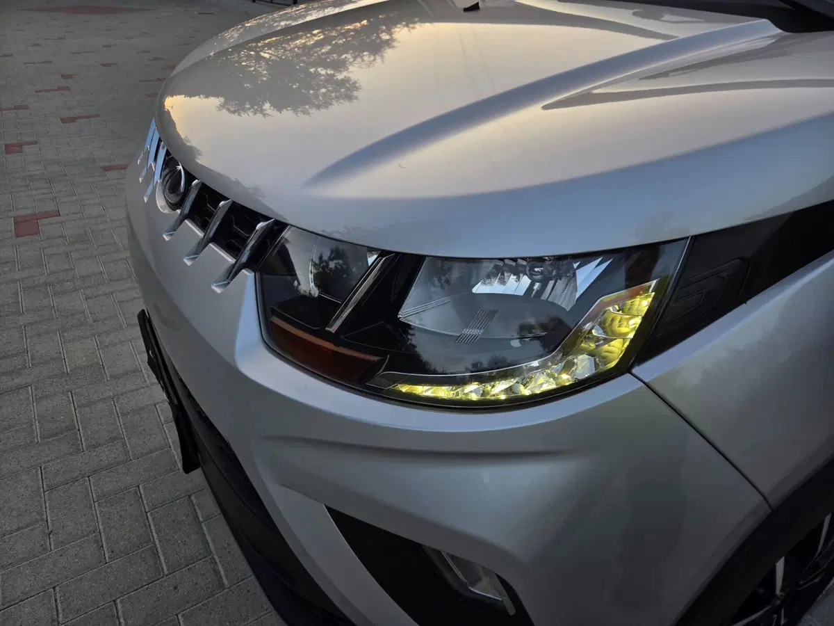 Mahindra KUV100 usata a Torino (17)