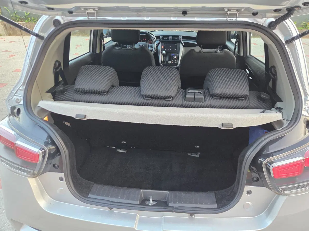 Mahindra KUV100 usata a Torino (18)