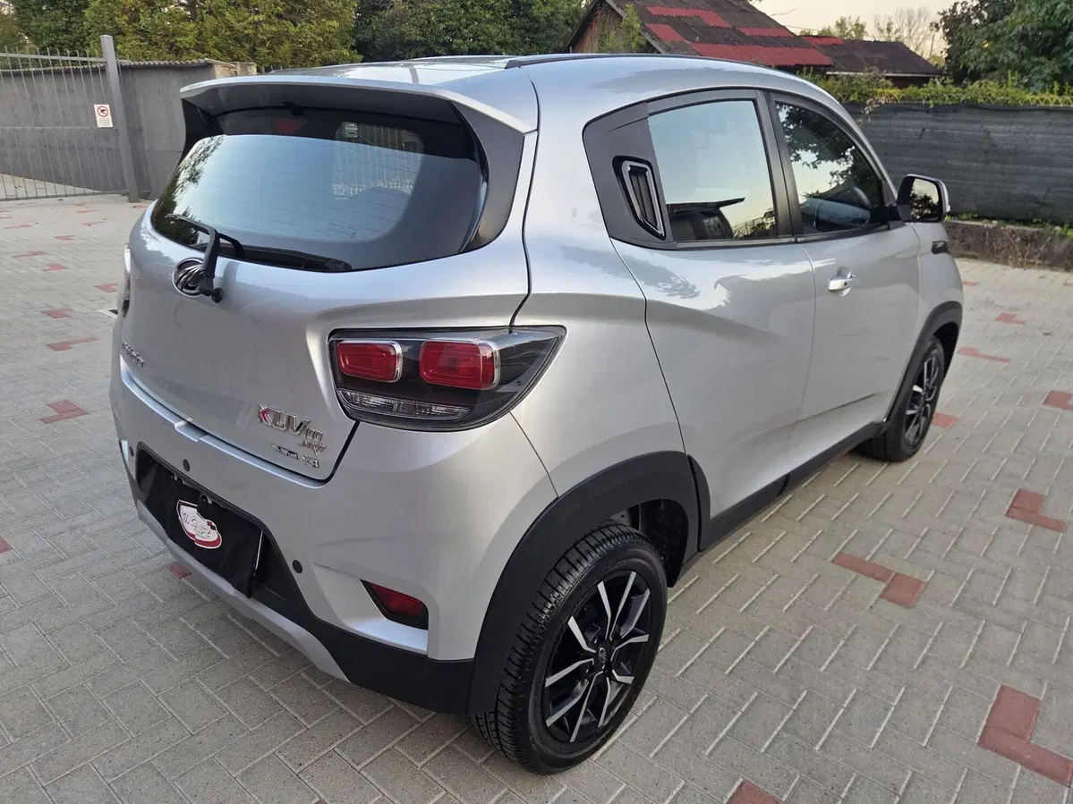 Mahindra KUV100 usata a Torino (3)
