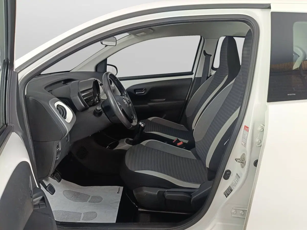 Toyota Aygo usata a Ascoli Piceno (8)