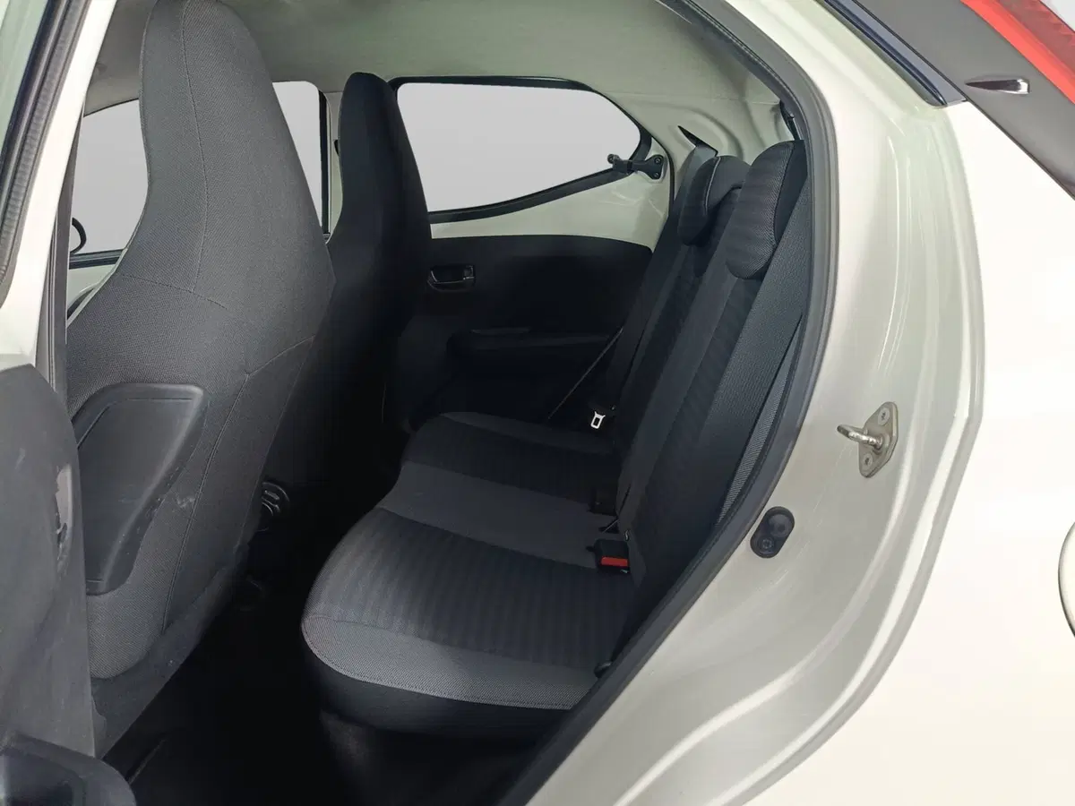 Toyota Aygo usata a Ascoli Piceno (9)