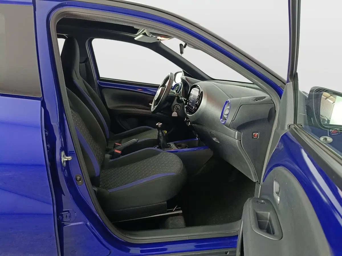 Toyota Aygo X usata a Ascoli Piceno (11)