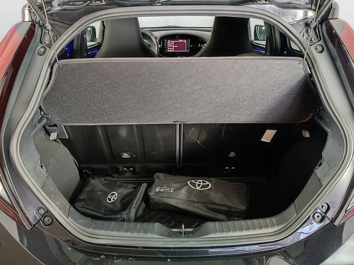 Toyota Aygo X usata a Ascoli Piceno (19)
