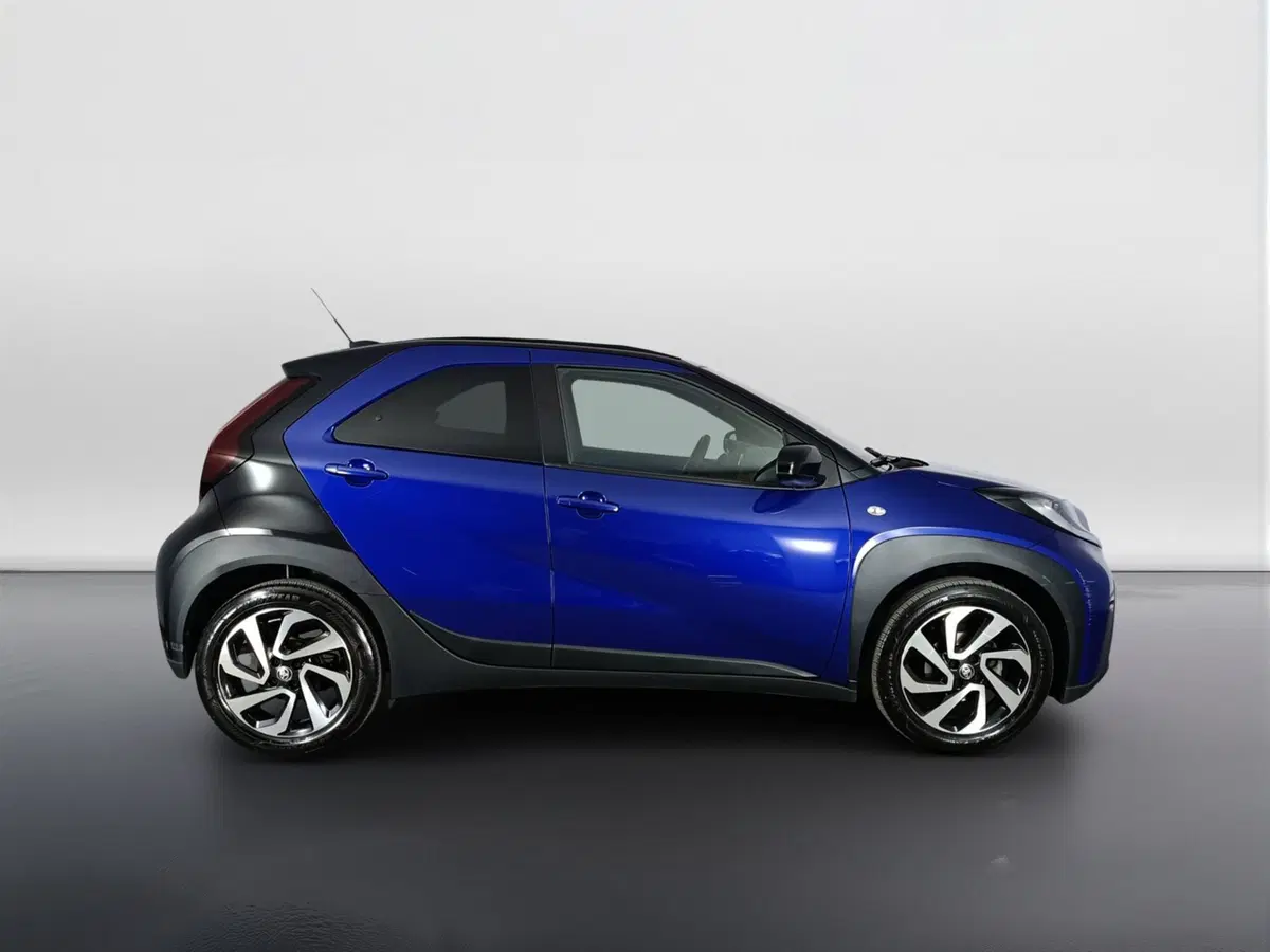 Toyota Aygo X usata a Ascoli Piceno (3)