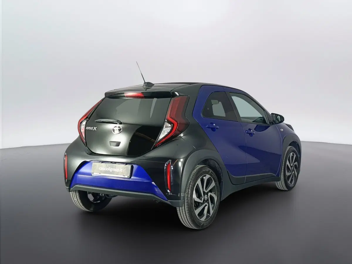 Toyota Aygo X usata a Ascoli Piceno (4)