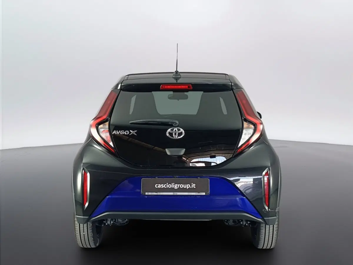 Toyota Aygo X usata a Ascoli Piceno (5)