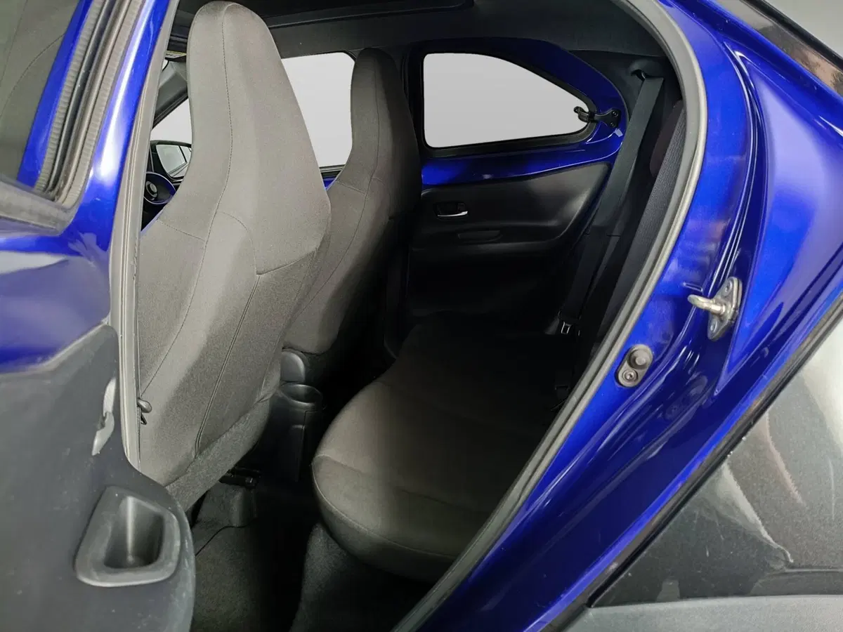 Toyota Aygo X usata a Ascoli Piceno (9)