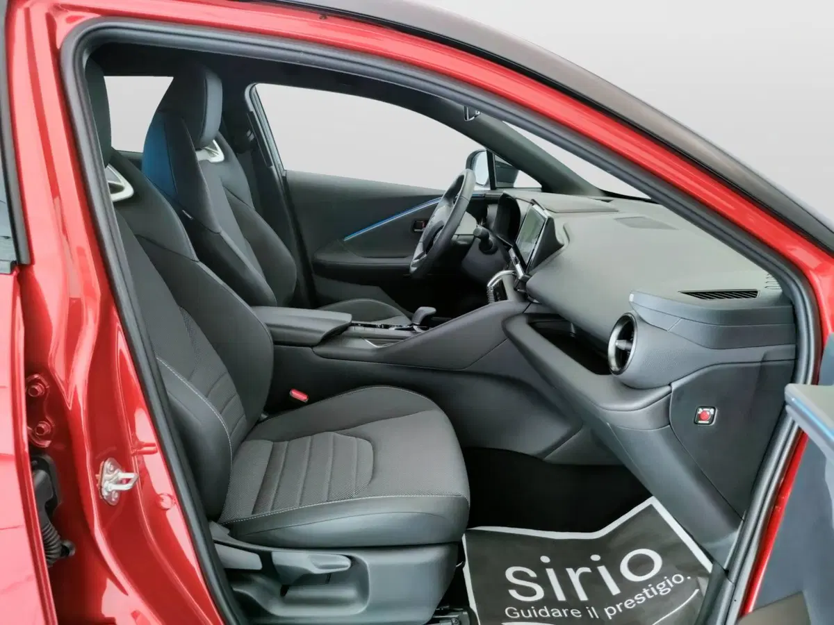 Toyota Toyota C-HR usata a Ascoli Piceno (13)