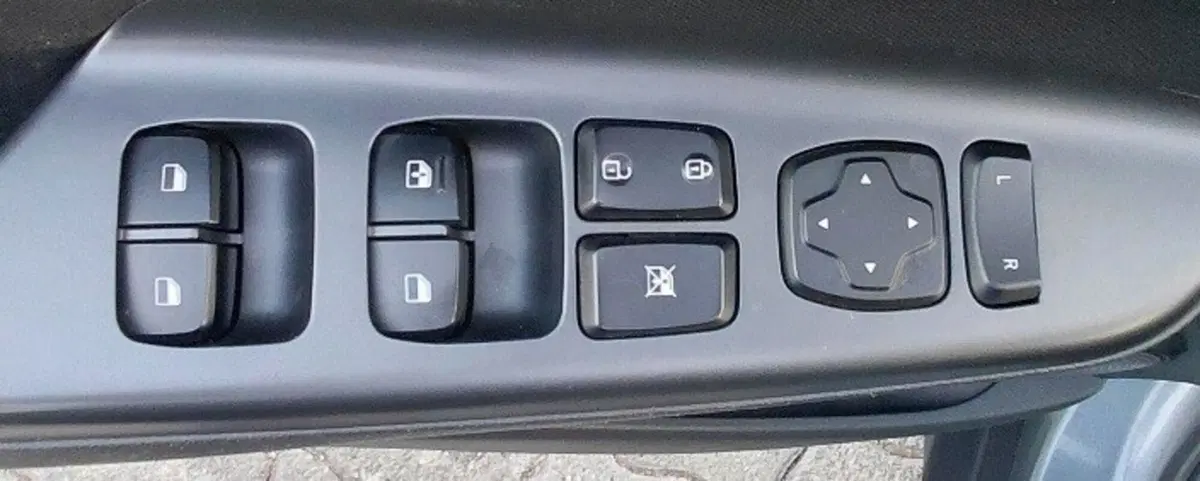 Hyundai Kona usata a Cosenza (15)