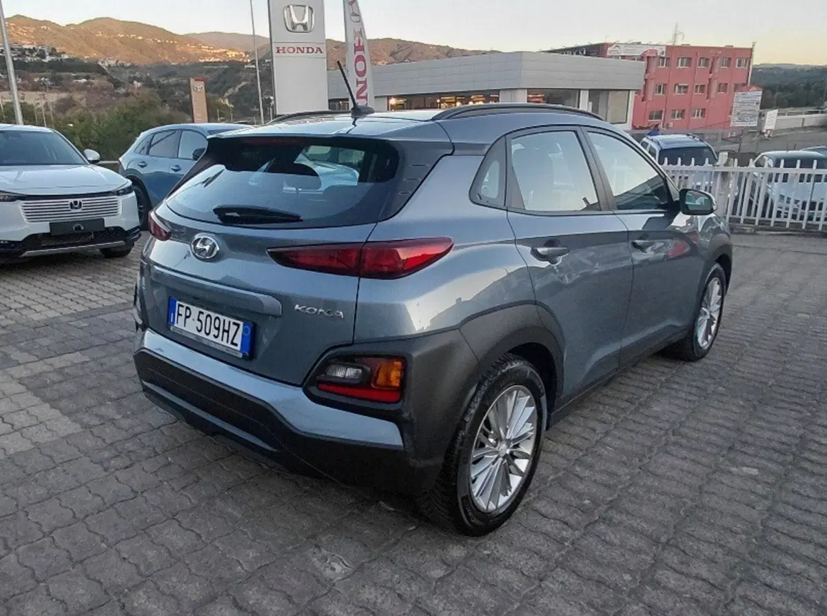 Hyundai Kona usata a Cosenza (5)