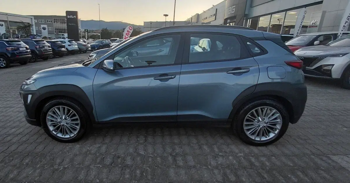 Hyundai Kona usata a Cosenza (8)