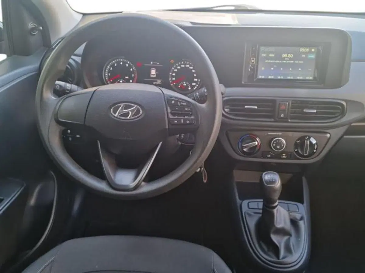 Hyundai i10 usata a Salerno (10)
