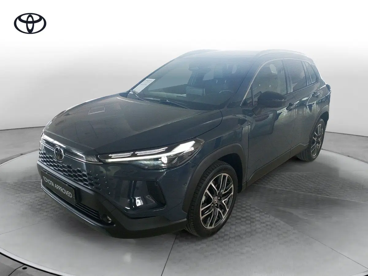 Toyota Corolla Cross usata a Lecce