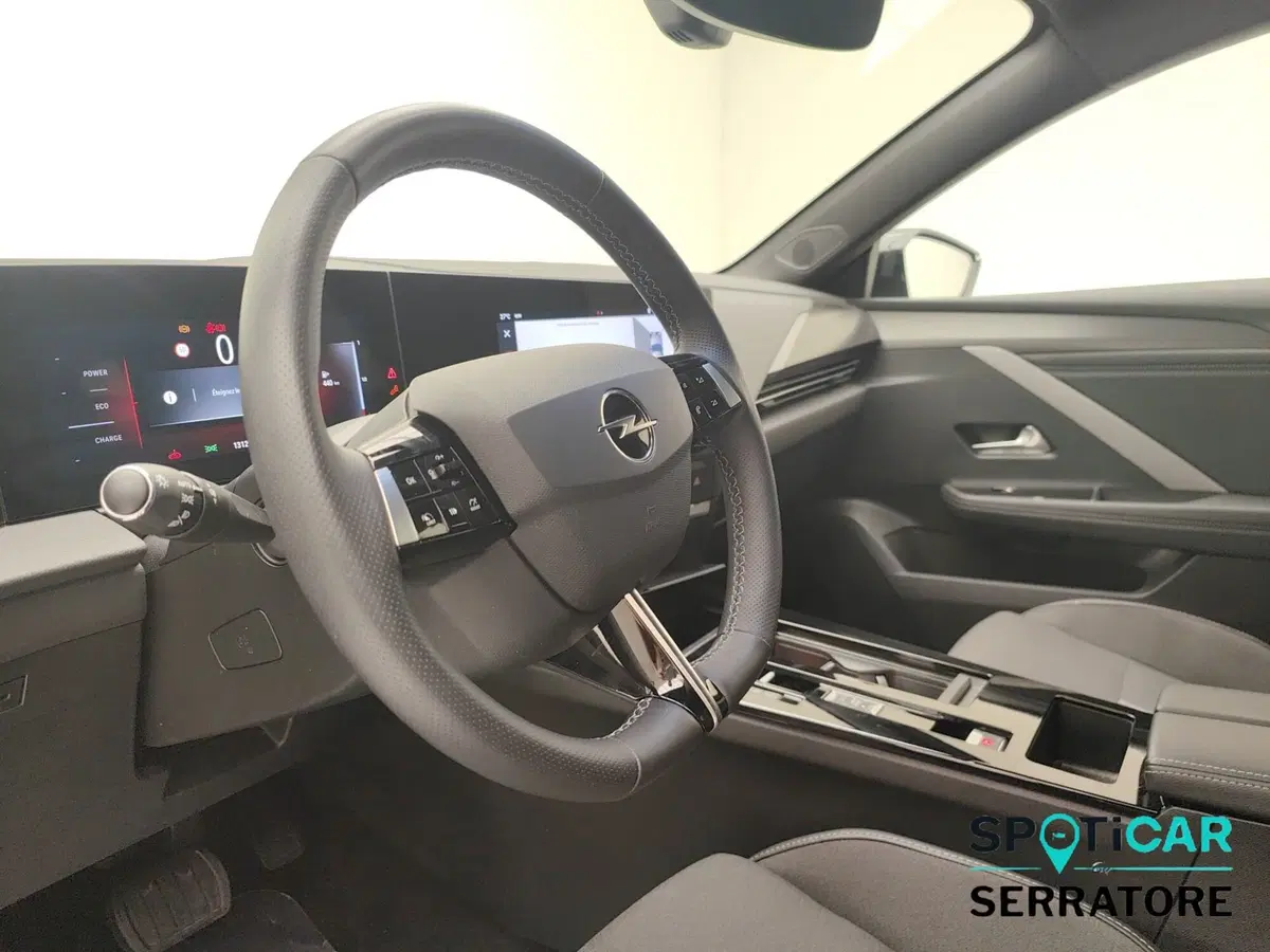 Opel Astra Station Wagon usata a Como (9)