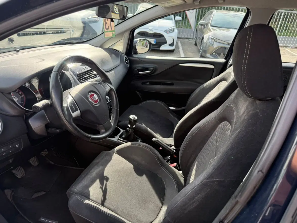 Fiat Punto usata a Piacenza (9)
