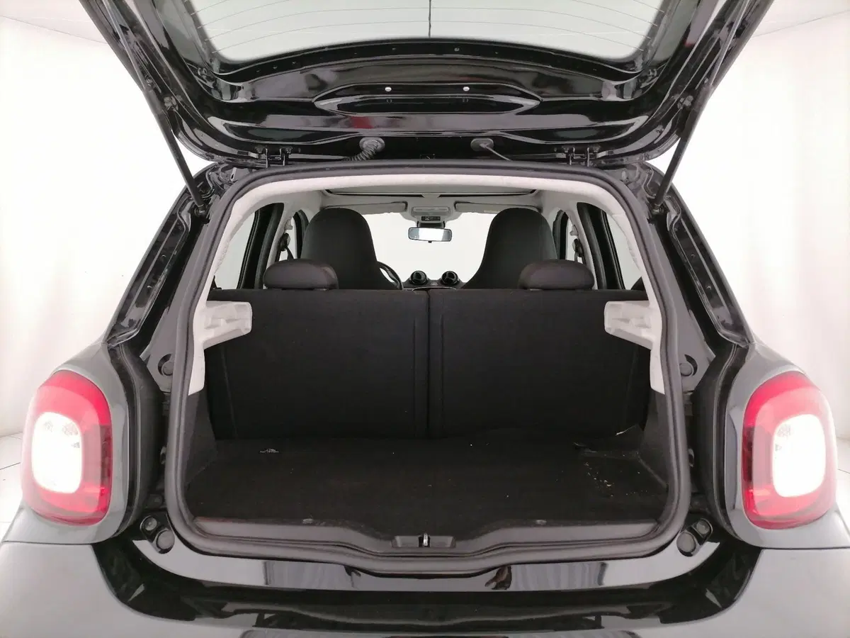smart forfour usata a Roma (10)