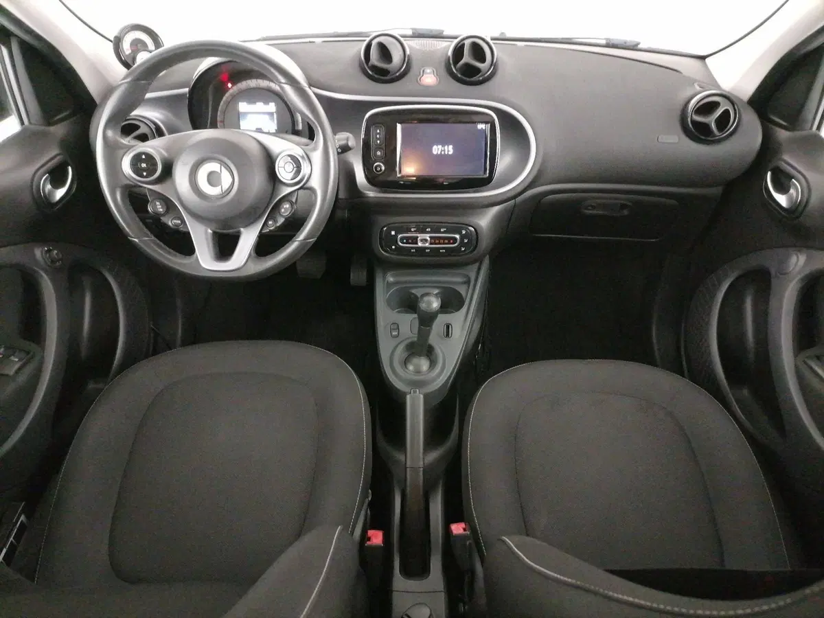smart forfour usata a Roma (9)