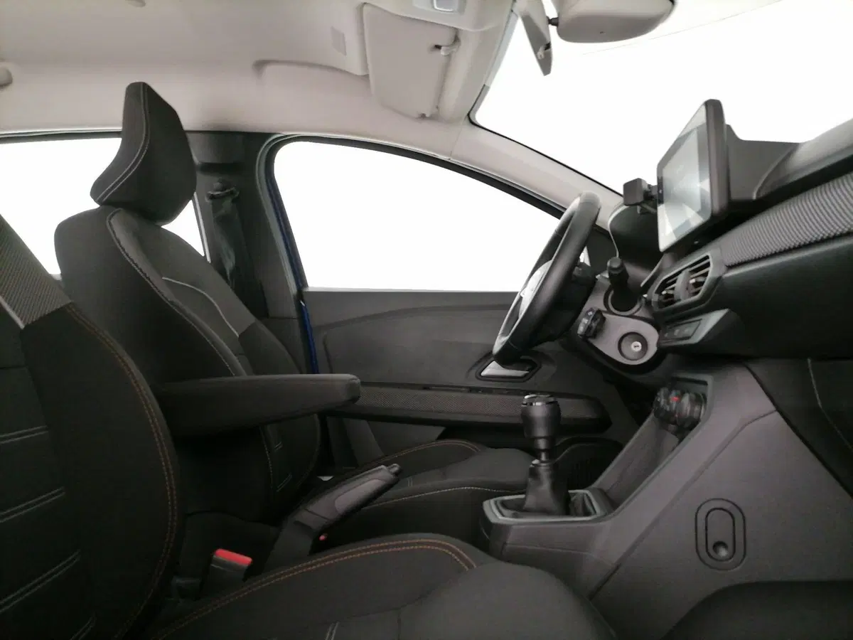 Dacia Sandero usata a Roma (6)