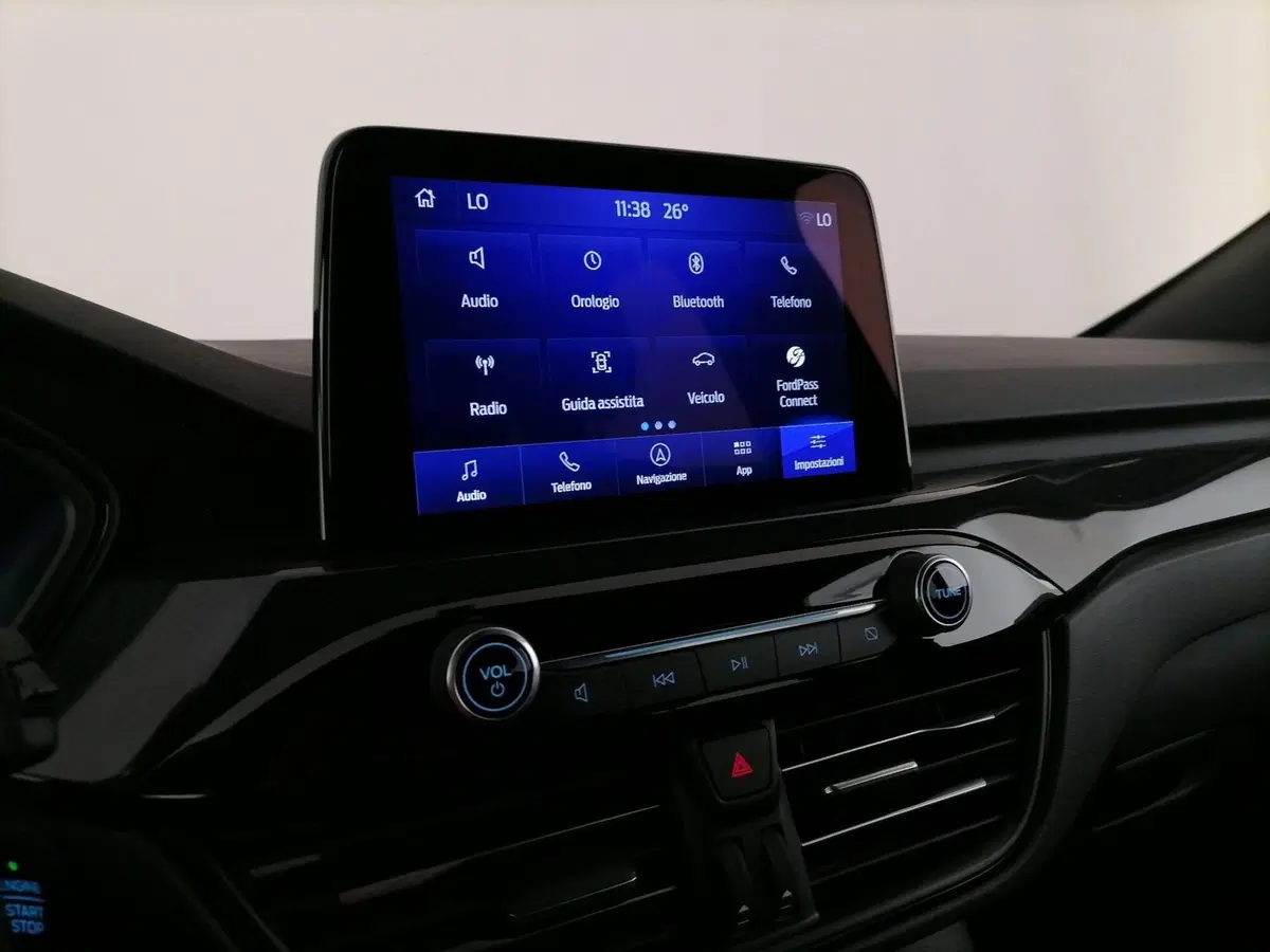 Ford Kuga usata a Roma (18)
