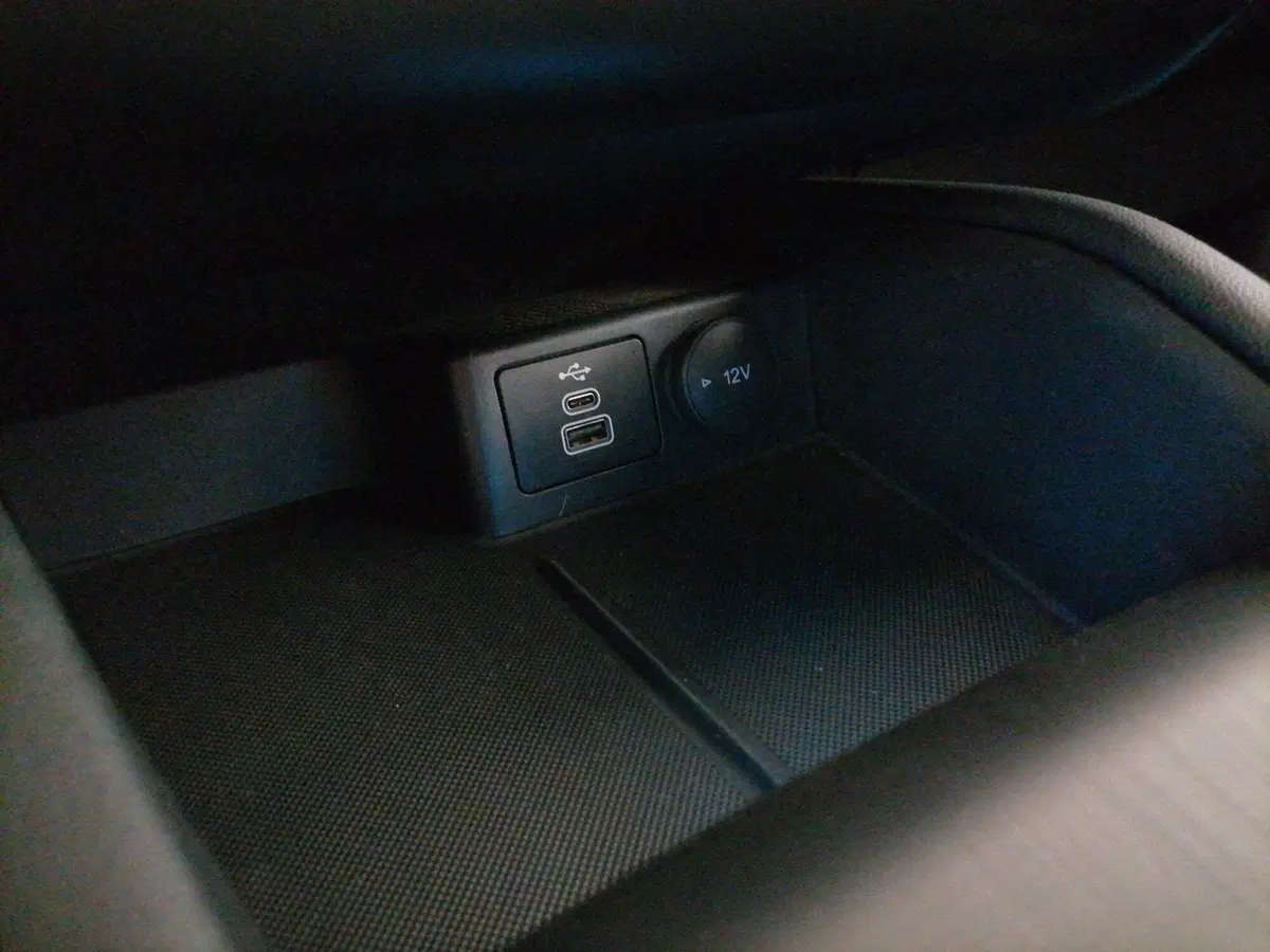 Ford Kuga usata a Roma (20)
