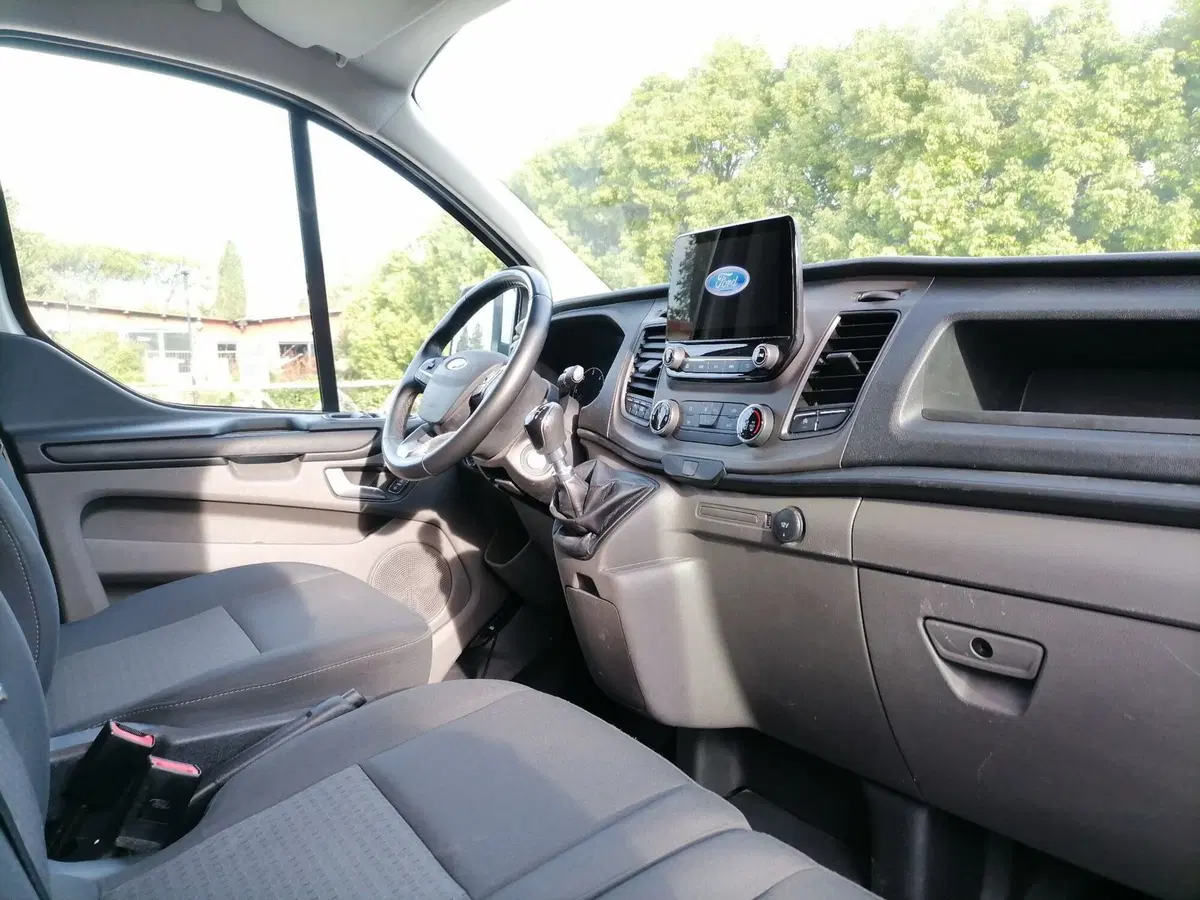 Ford Transit Custom Furgone usata a Roma (7)
