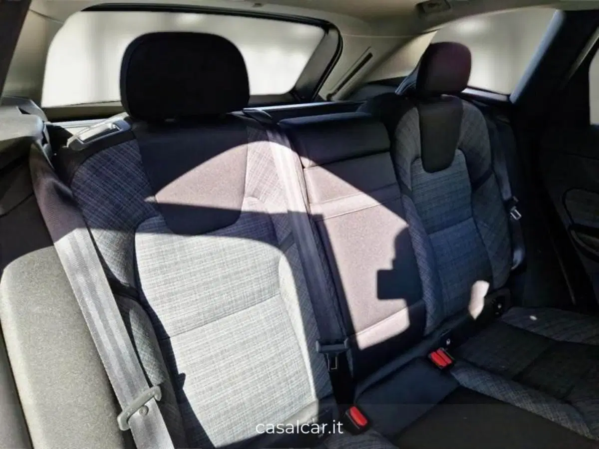 Volvo XC60 usata a Salerno (13)