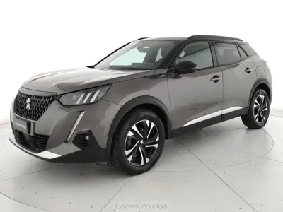 Peugeot 2008 1.2 puretech GT s&s 130cv eat8 del 2021 usata a Teverola