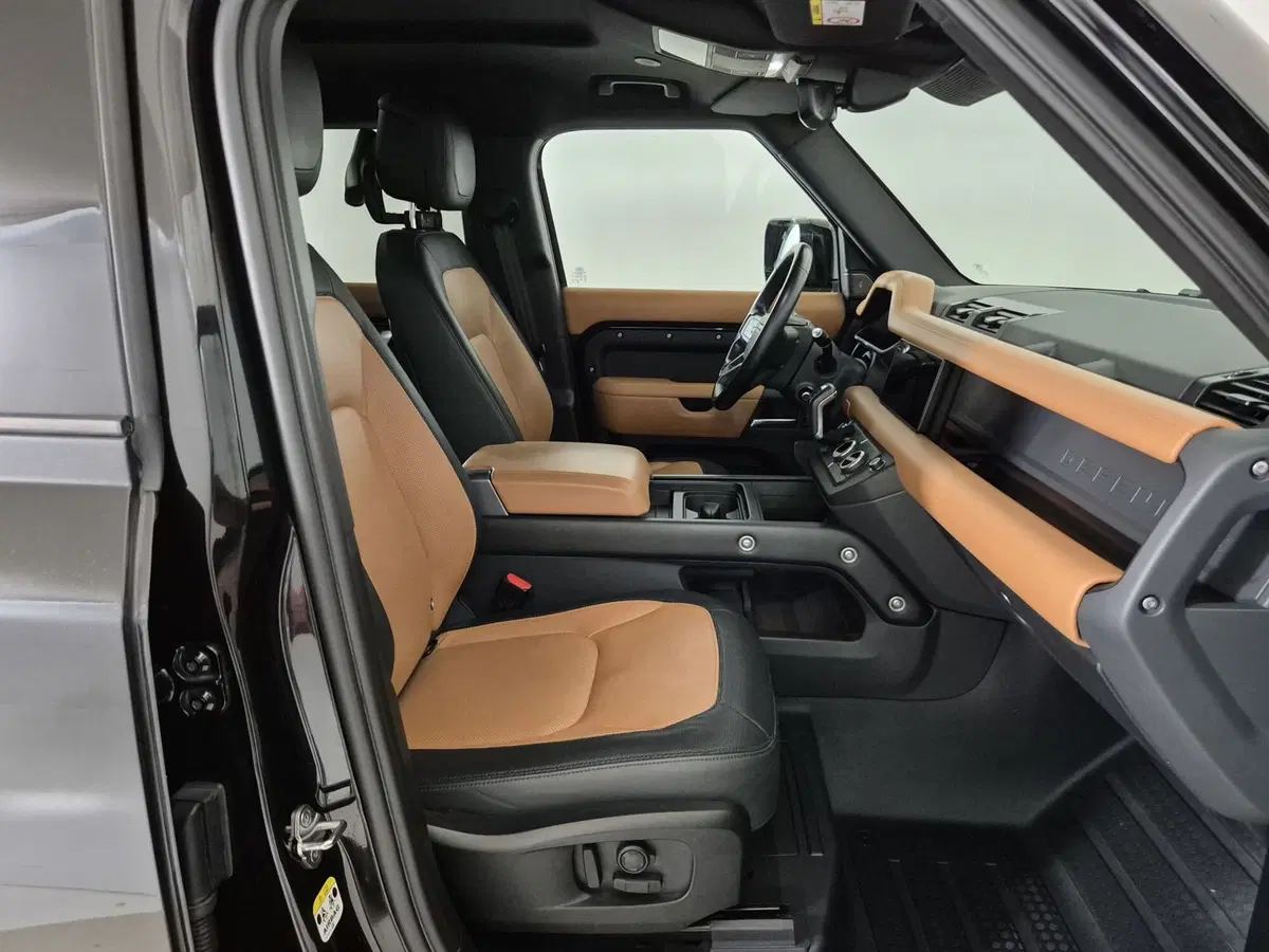 Land Rover Defender usata a Torino (3)