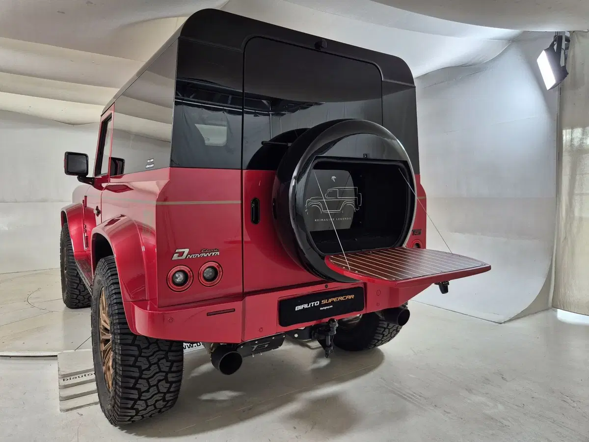 Land Rover Defender usata a Torino (18)