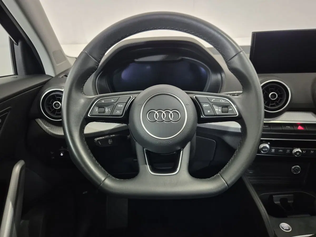 Audi Q2 usata a Torino (9)