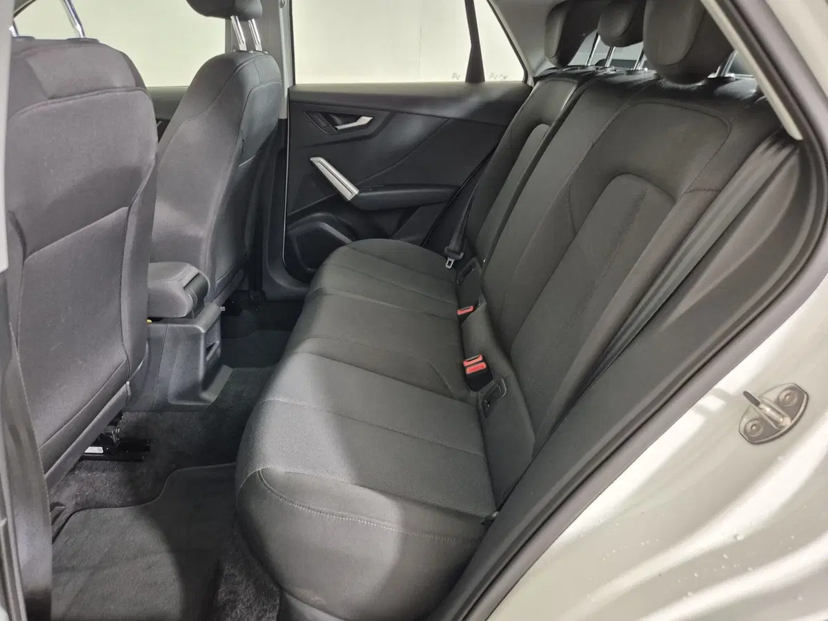 Audi Q2 usata a Torino (9)
