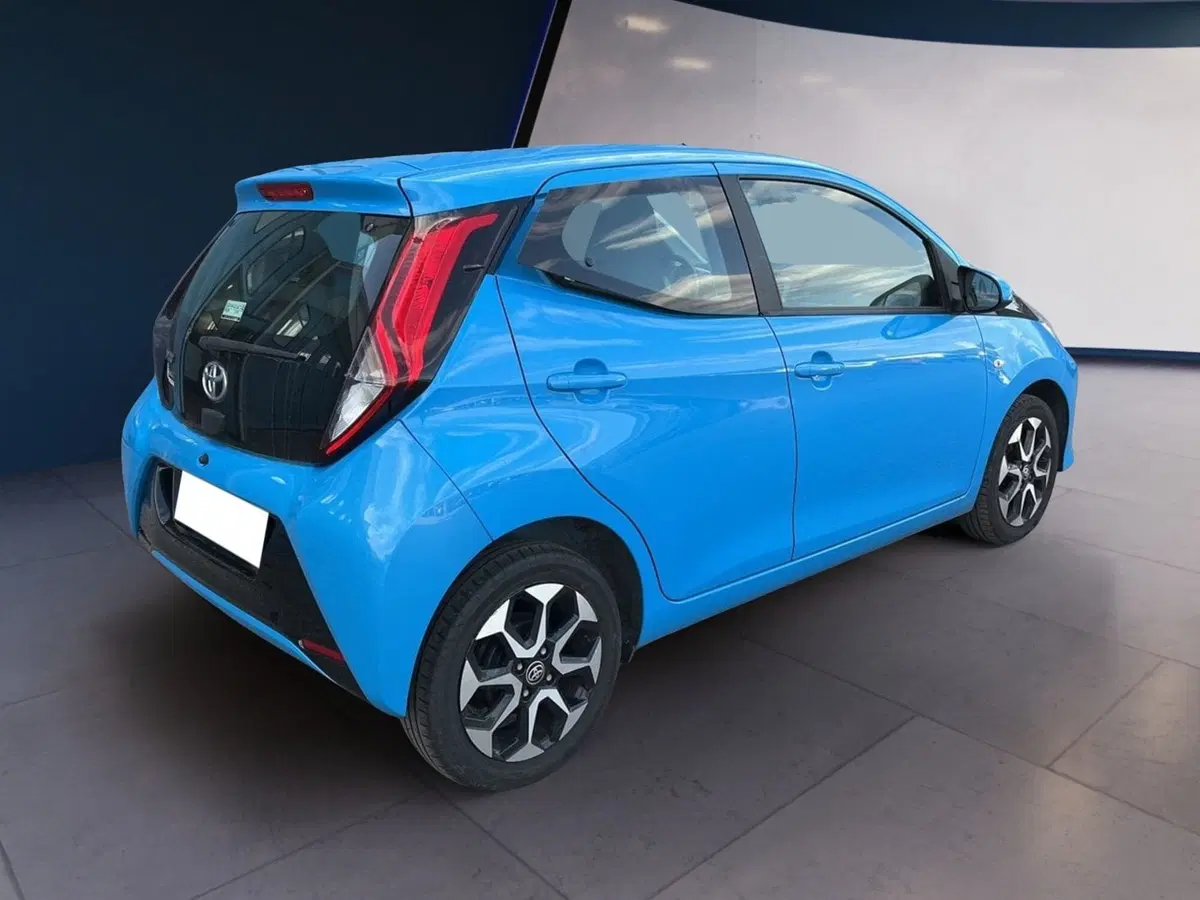 Toyota Aygo usata a Torino (4)
