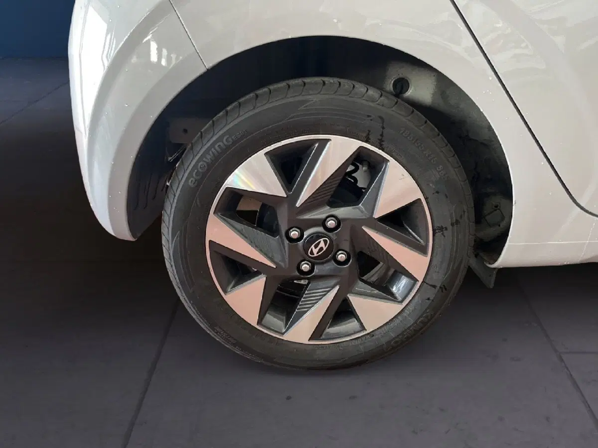 Hyundai i10 usata a Torino (7)
