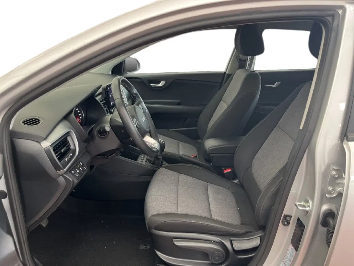 Kia Stonic usata a Torino (10)
