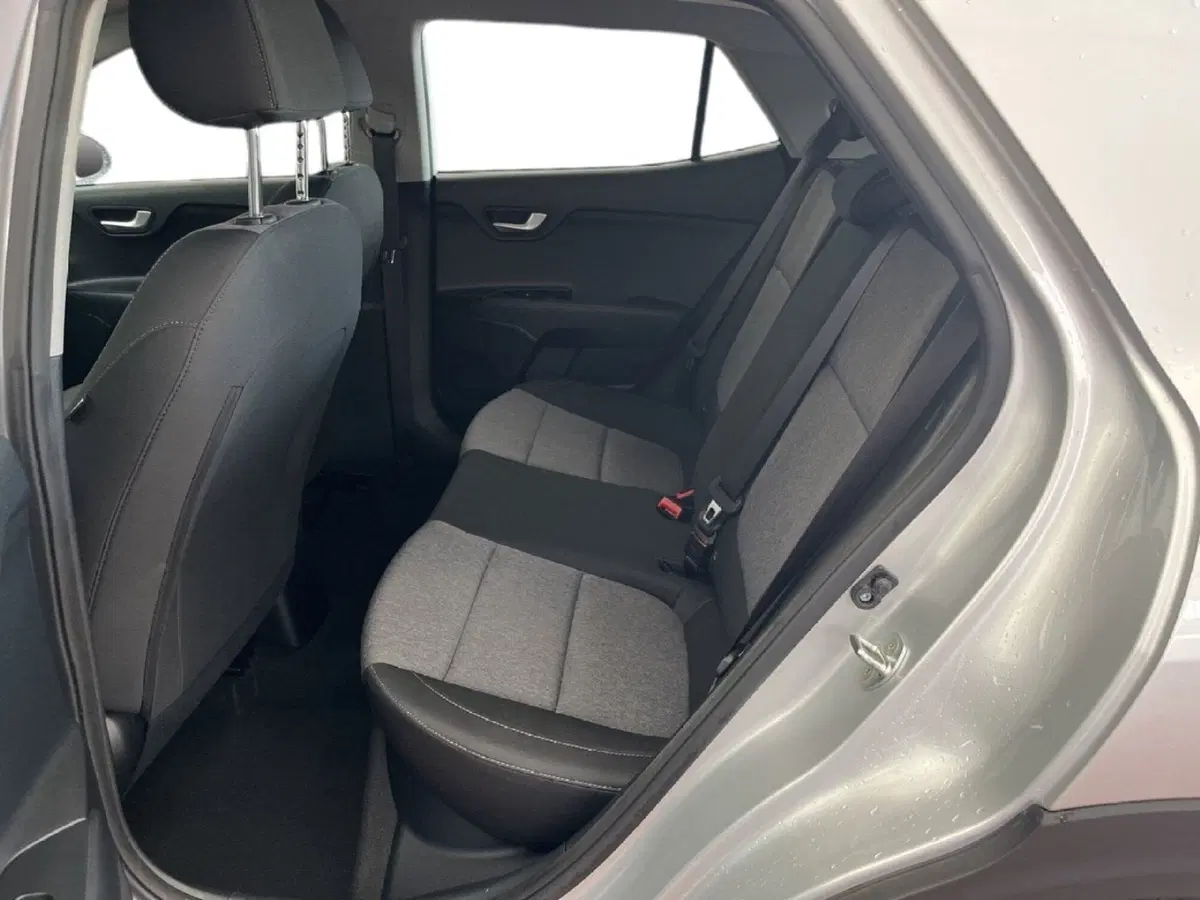Kia Stonic usata a Torino (9)