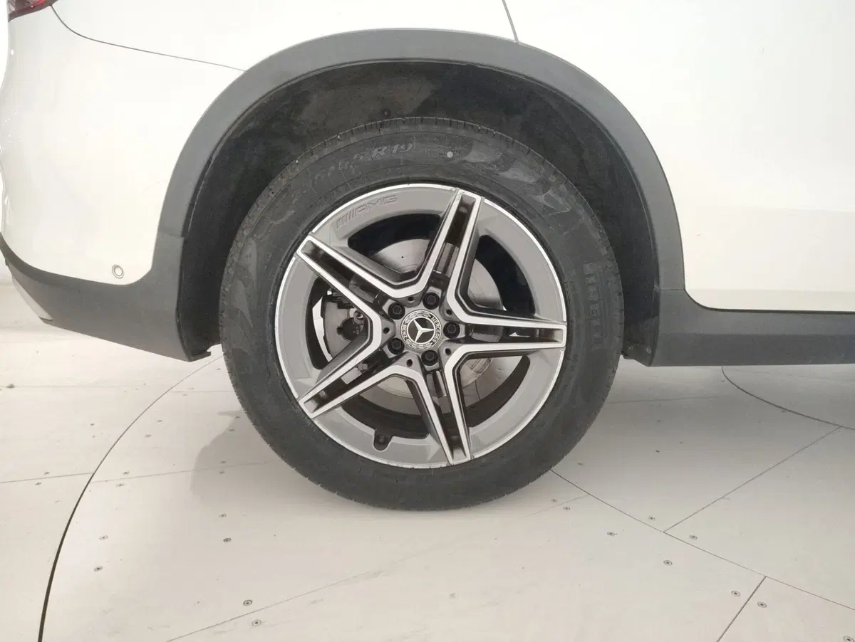 Mercedes-Benz GLC SUV usata a Alessandria (14)