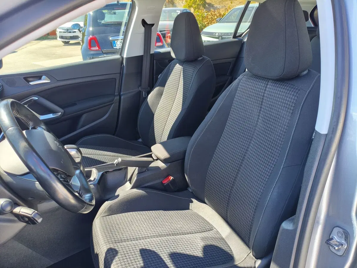 Peugeot 308 usata a Matera (11)
