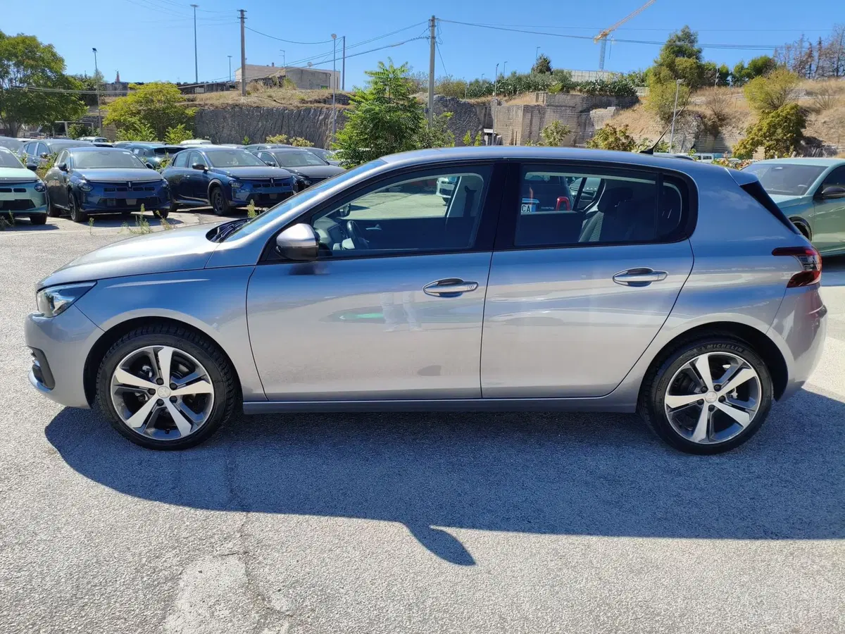 Peugeot 308 usata a Matera (2)