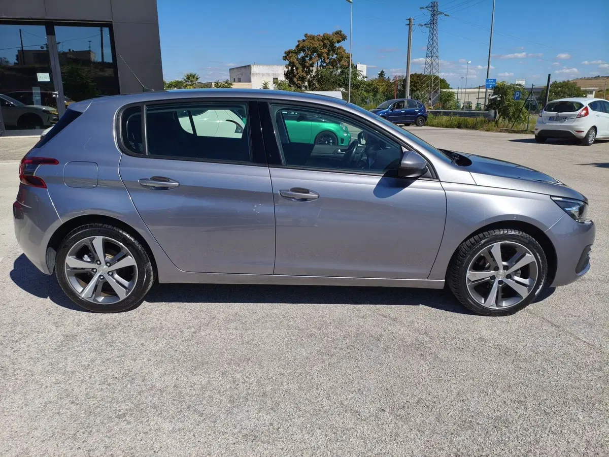 Peugeot 308 usata a Matera (7)
