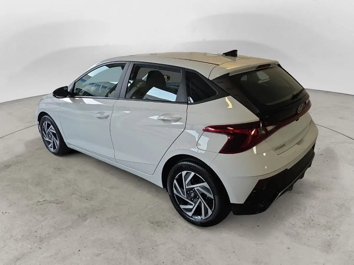 Hyundai i20 nuova a Macerata (3)