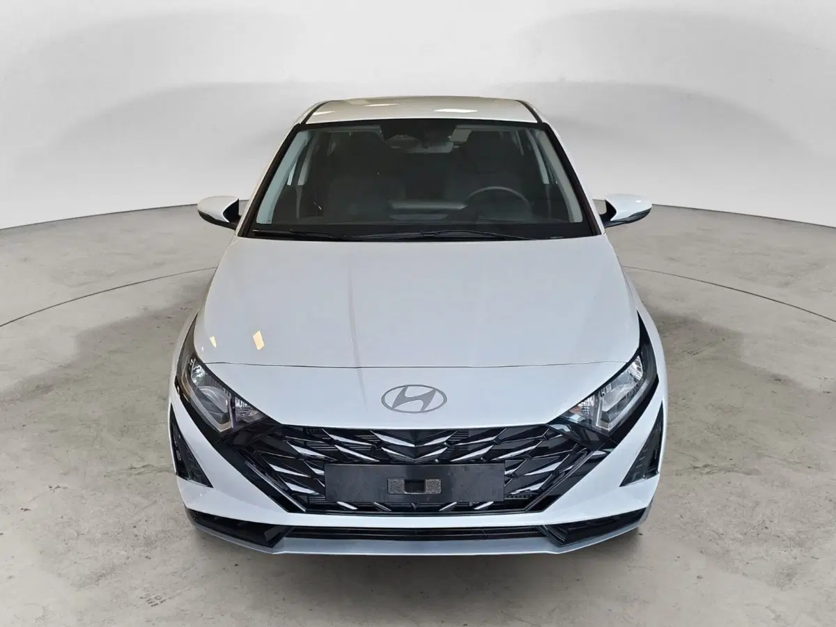 Hyundai i20 nuova a Macerata (5)
