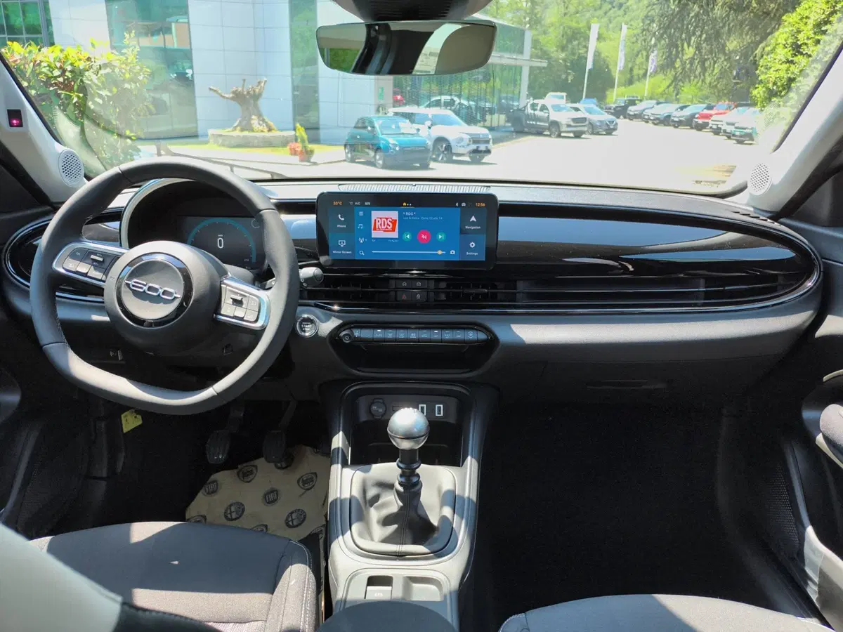 Fiat 600 nuova a La Spezia (8)