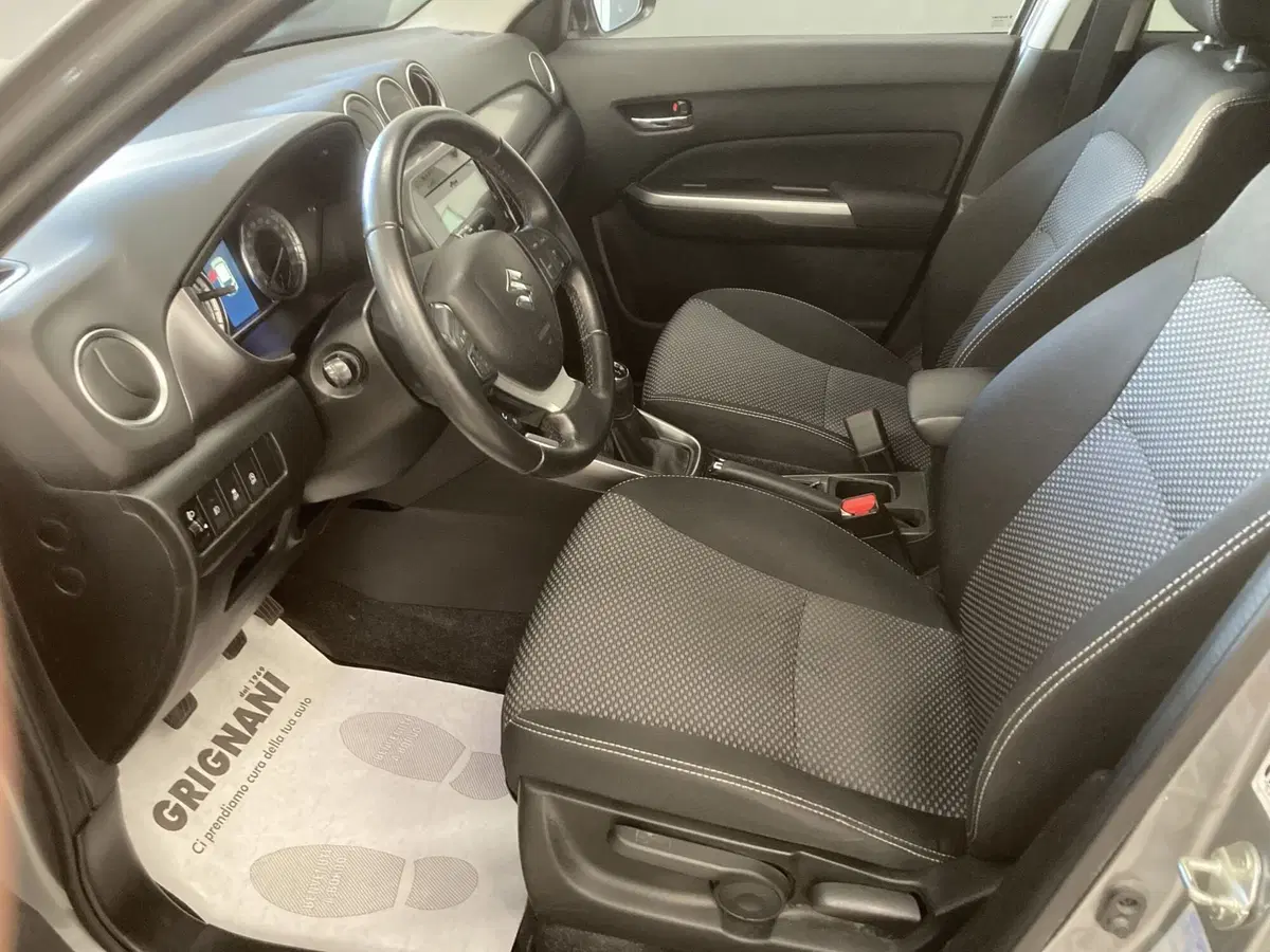 Suzuki Vitara usata a Pavia (8)