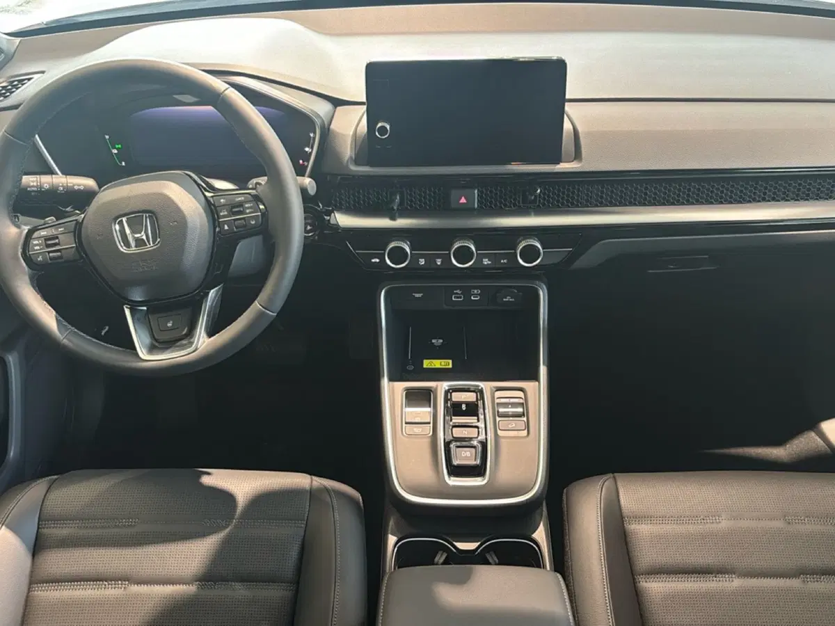 Honda CR-V nuova a Bologna (8)